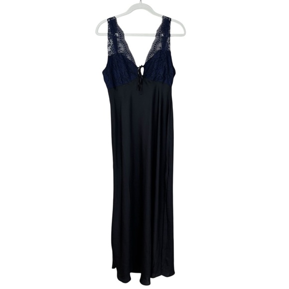 Free People Countryside Satin Lace Maxi Slip Dress Black & Blue Size Small NWT - Picture 1 of 9